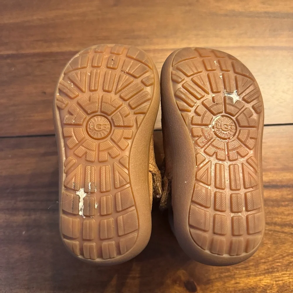 Ugg Keelan II Baby Boot Chestnut Size‎ 5